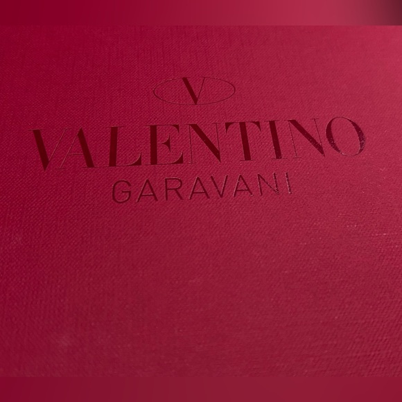 Excellentt quality. 7 boxes
Different sizes. Per piece 23 Bondle 120 - Picture 3 of 4